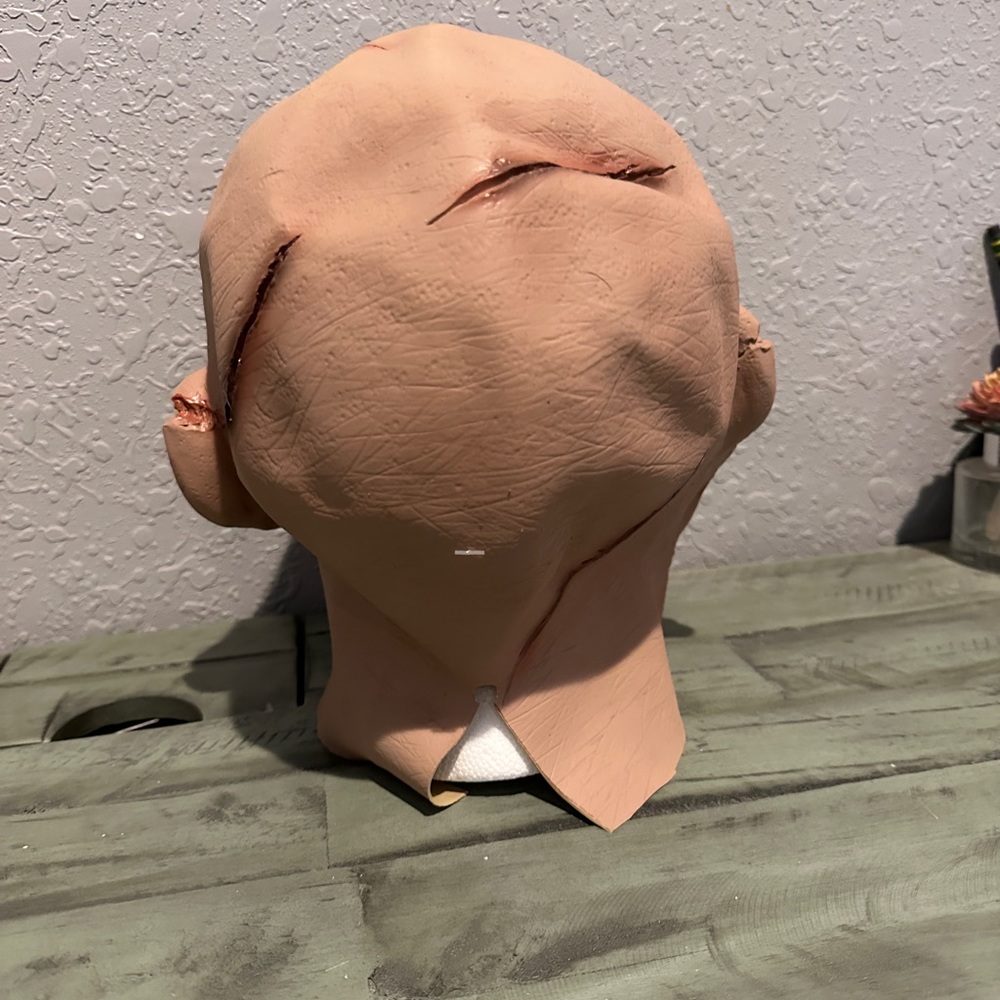 Monster Head Mask - Picture 2 of 3